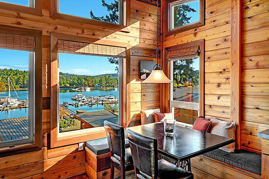 Two Bedroom Water View King Cabin Nook